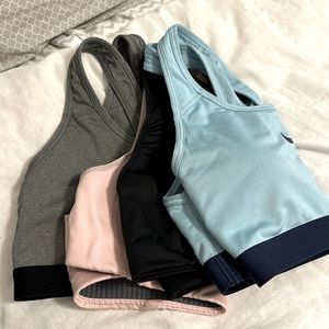 4 Nike Sports Bras, Size Medium